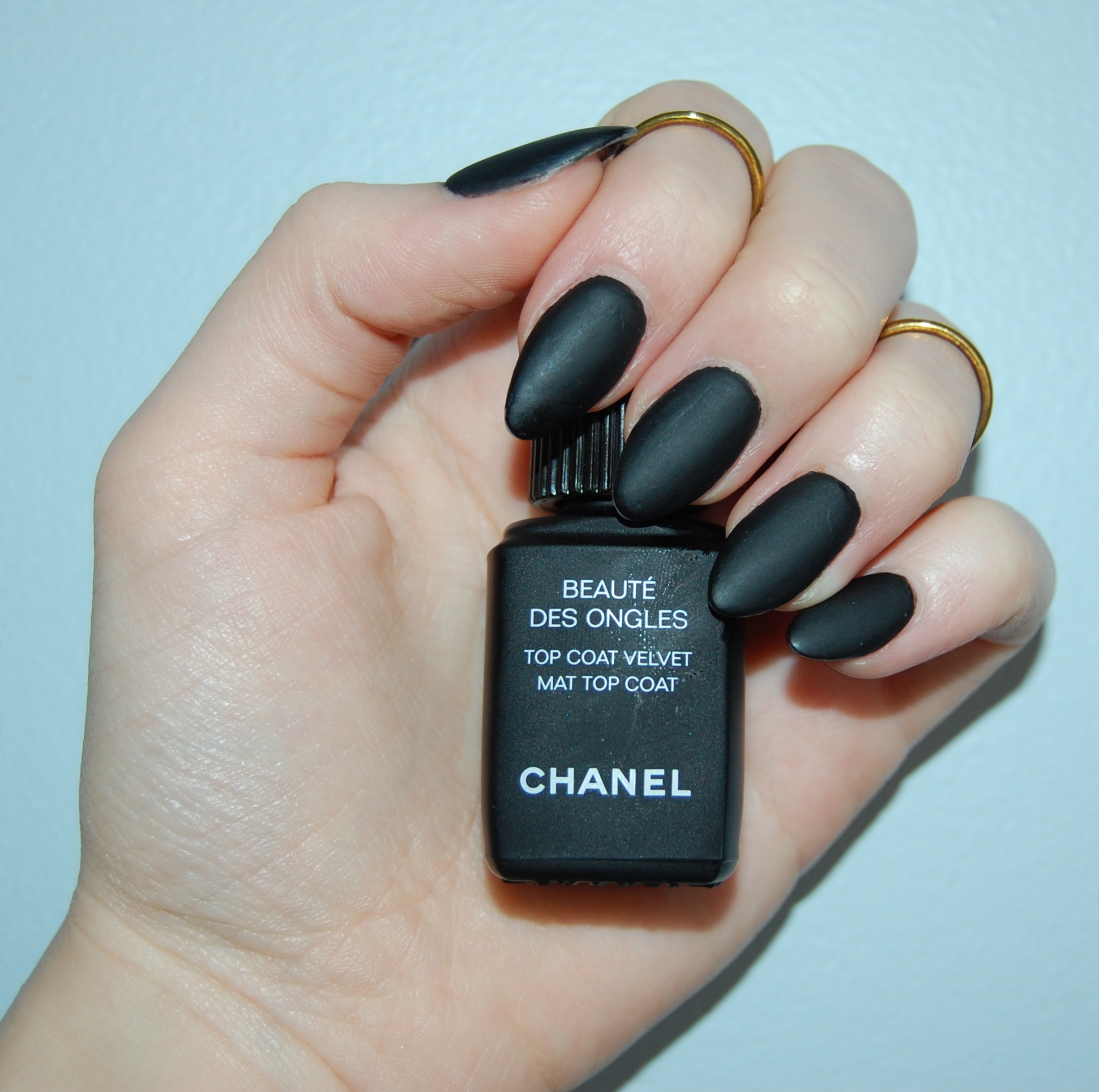 Chanel Velvet Mat Top Coat - All In The Blush