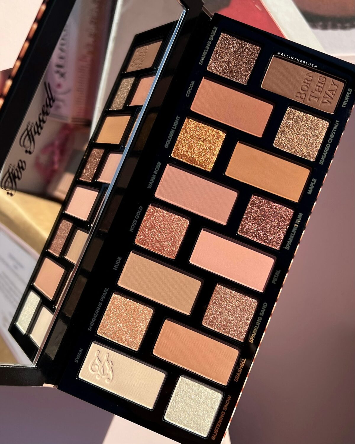 Too Faced Born This Way The Natural Nudes Eye Shadow Palette